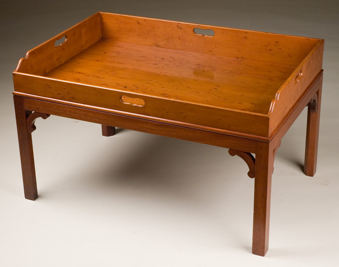Tray sales top table