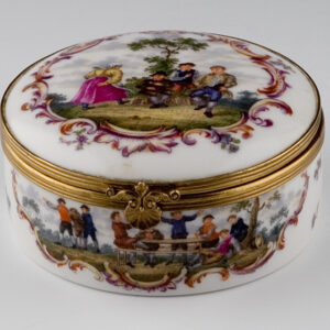 Antique Meissen style Box