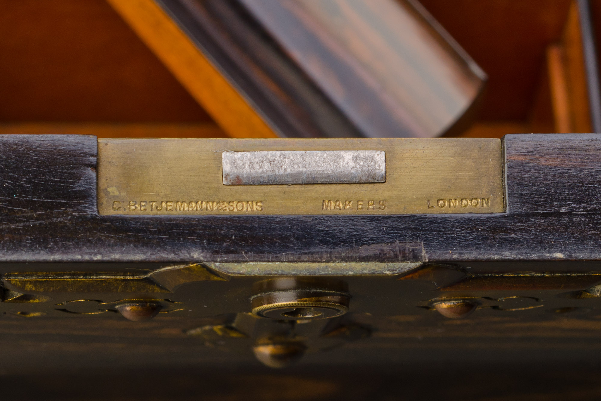 Betjemann & Sons Writing Slope Lock