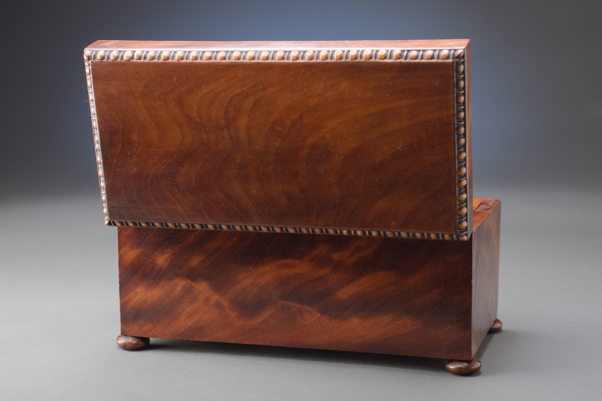 Beaded Tea Caddy - Image 6